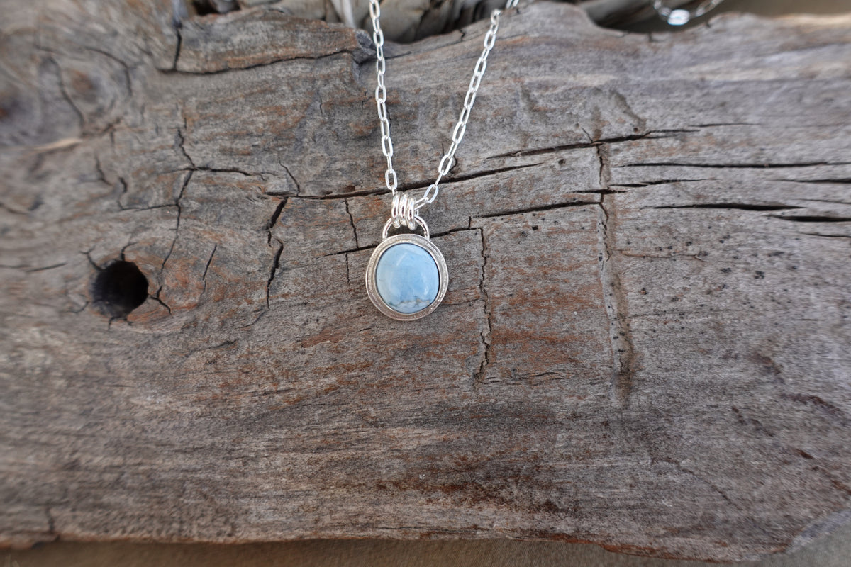 Dainty Turquoise Necklace