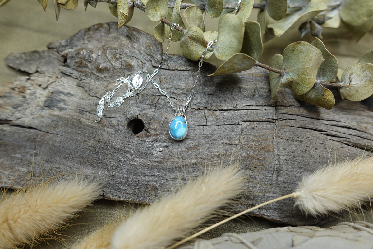Dainty Turquoise Necklace
