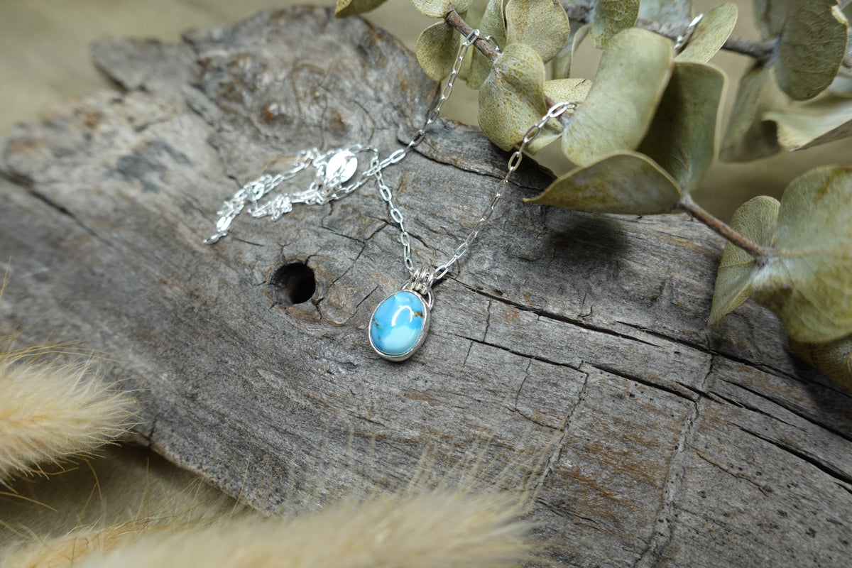 Dainty Turquoise Necklace