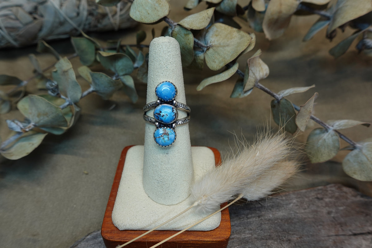 Gold Hills Triple Ring